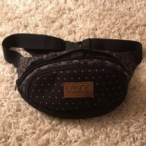 Dakine Fanny Pack